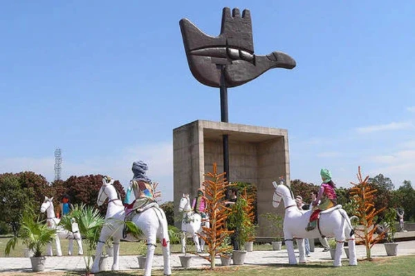 Tempo Traveller in Chandigarh by Tempo Traveller