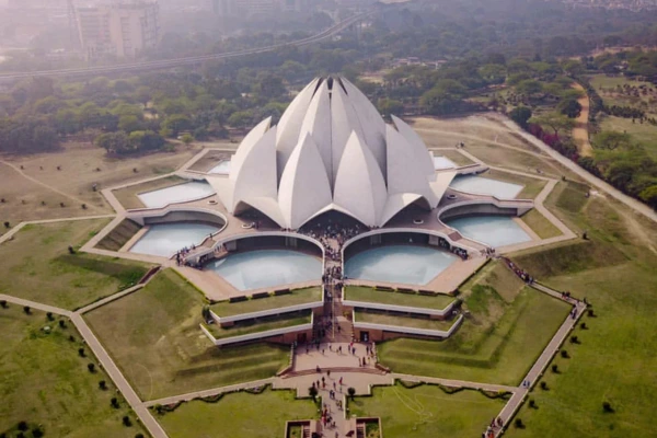 Tempo Traveller in Delhi Tour by Tempo Traveller