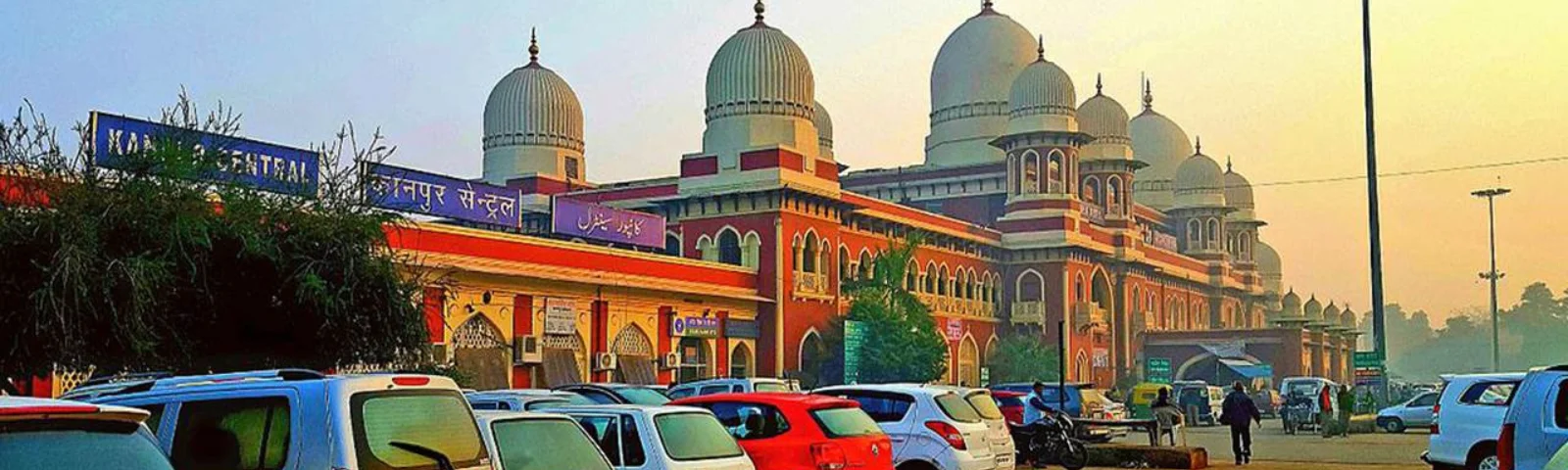Delhi to Kanpur Tour by Tempo Traveller