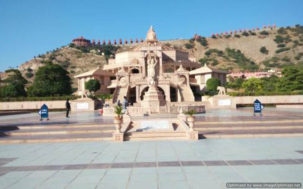Tempo Traveller Hire From Delhi To ajmer Tour Rs14 Per K.m