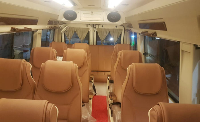 9-seater-maharaja-tempo-traveller